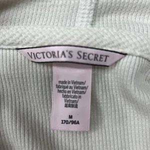 Victoria's Secret Lounge Top thumbnail 3
