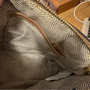 Steve Madden Tan Crossbody Bag with Gold Accents thumbnail 4