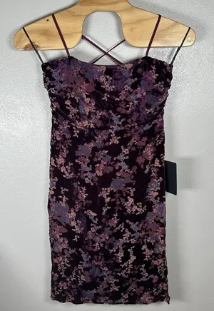 NEW Lulus Floral Burnout Velvet Midi Dress Womens XXL Purple Plum Tie Back Slit thumbnail 1