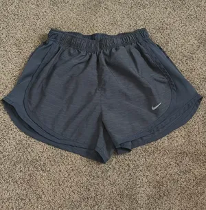 Nike Shorts Dri-Fit Women’s thumbnail 1