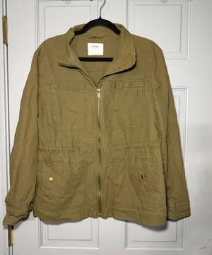 Old Navy Olive Utility Jacket in Khaki Green thumbnail 1