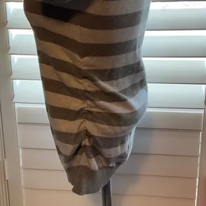 Elegant Striped Scoop Neck Sweater Gray Size XS thumbnail 6
