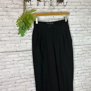Banana Republic Black High Waist Pleated Trousers thumbnail 2