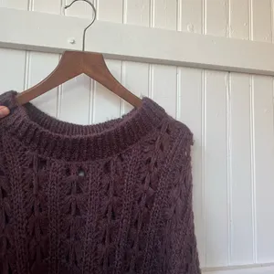Altard State Womens Small Sweater Plum Distressed Open Knit Long Sleeve Pullover thumbnail 7