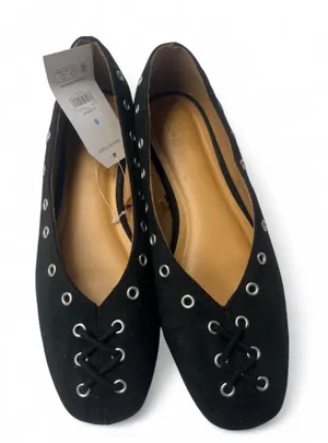 Time and Tru Black Lace-Up Grommet‎ Ballet Flats thumbnail 1