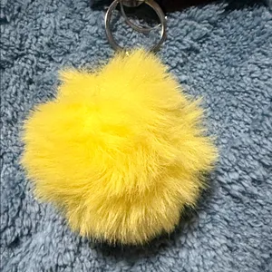 Yellow Sunflower Keychain Set with Yellow Pom Pom‎ thumbnail 6