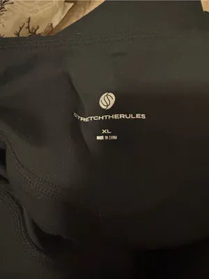 Black Wide thumbnail 2