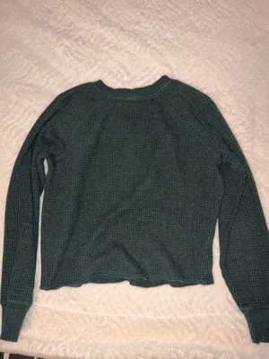 Old Navy Sweater thumbnail 3