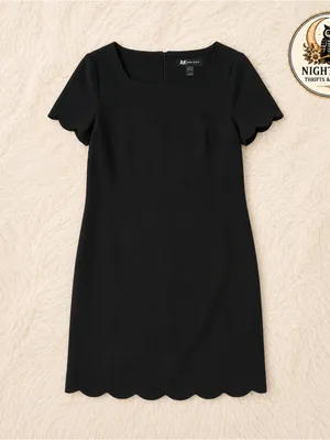 Anne Klein Classic Black Dress Size Medium ~ Short-Sleeve Scallop‎ Hem ~ Elegant Party thumbnail 1