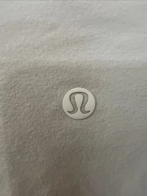 Lululemon Back in Action Long-Sleeve Tee thumbnail 3