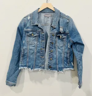 Just USA Boutique Women Distressed Blue Staircase Hem Jean Jacket Button Up-Med thumbnail 1