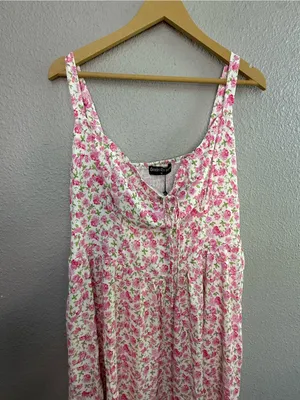 NWT Scarlett Darkness Floral Milkmaid Midi Dress Size XL thumbnail 3