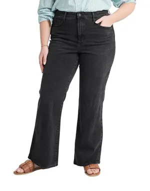 NWT Universal Thread Womens High-Rise Flare Jeans 89510034 Black Wash 17 thumbnail 1