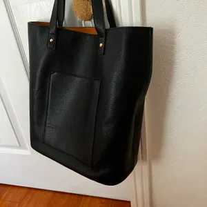 Madewell NWOT Faux Pebble Leather Black Shoulder Tote Bag Pocket At Front thumbnail 5