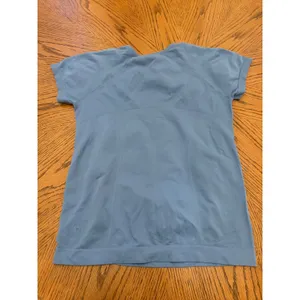 Athleta Seamless T-Shirt Women Small Blue Gray Mesh Vent Short Sleeve Top thumbnail 4