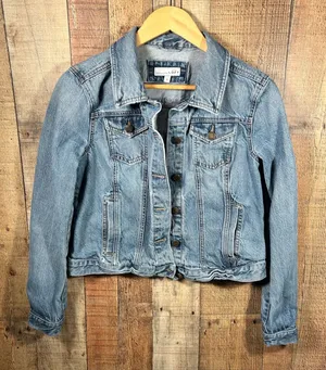 Ann Taylor LOFT Blue 100% Cotton Denim Trucker Jacket Classic Small Jean thumbnail 1