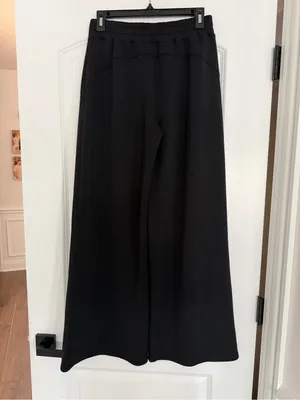 SPANX® AirEssentials Wide Leg Pant thumbnail 3