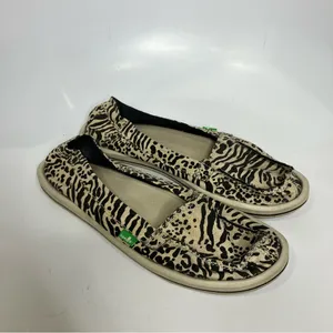 Sanuk Shorty leppatyga animal print slip on loafers‎ women’s size 10 cream black thumbnail 2