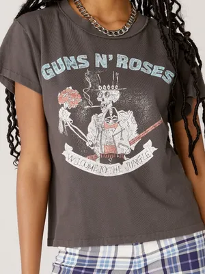 Daydreamer Guns N Roses Welcome To The Jungle Graphic Band Tee Size Small thumbnail 1