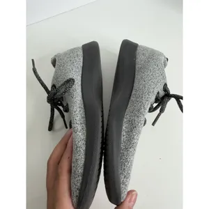 Allbirds Women's Wool Runner Gray Black Merino Wool Sneakers Size 8 Normcore thumbnail 9