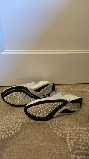 New Balance FuelCell Shoes thumbnail 6