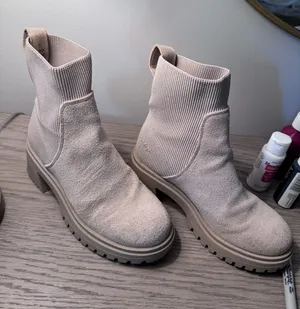 Steve Madden Light Brown Booties Boots Suede thumbnail 1