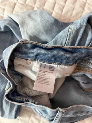 American Eagle Distressed High-Rise Mom Jeans Size 00 Regular thumbnail 3