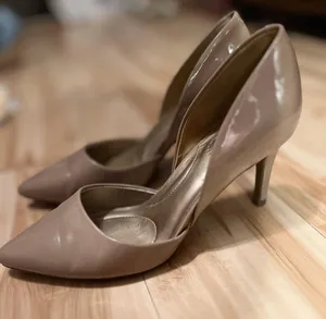 Bandolino Nude Patent Leather Heels thumbnail 3