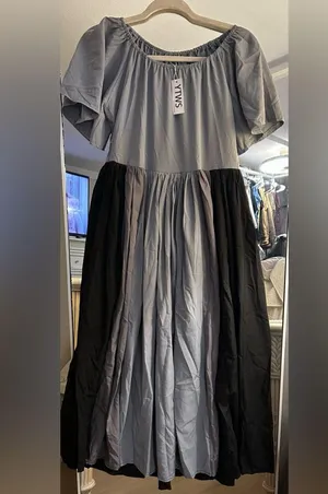 NEW Renaissance Costume Renaissance Medieval Dress Halloween S/M thumbnail 1