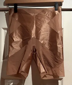 Spanx Brown Shapewear Shorts Size Small‎ NWOT thumbnail 1