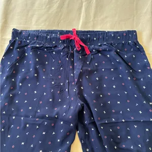 😴❤️Tommy Hilfiger women’s Pajama Set in Navy with Pink Trim Size L thumbnail 12