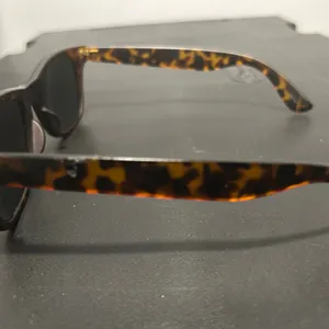 Tortoise Shell Sunglasses Brown thumbnail 3