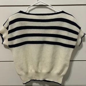 Vintage White & Navy Blue Stripe Sweater Top thumbnail 3
