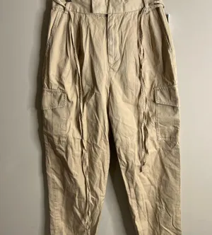 Nwt gap khaki cargo pants size 4 thumbnail 12