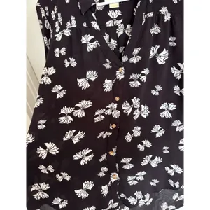 Maeve‎ Anthropologie Emory Bow Printed button down top size US12 (large) thumbnail 4