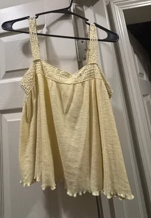 Yellow tank top thumbnail 1
