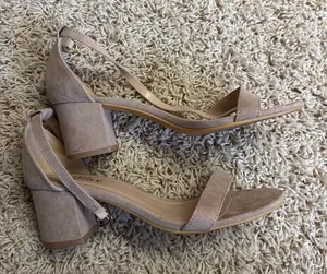 Nude Heels Tan Size 8 thumbnail 1