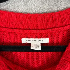 American Eagle Knit Crewneck Sweater Women's XXS Red Oversized Cozycore Academia thumbnail 5