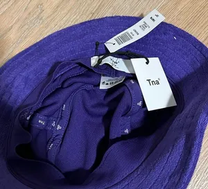 NWT Aritzia TNA bucket hat thumbnail 3