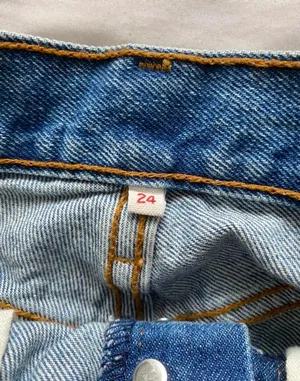 Jean Shorts thumbnail 3