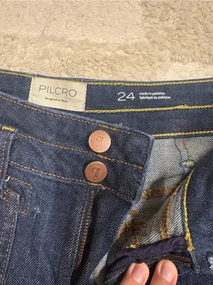 The Wanderer Mid-Rise Relaxed Jeans by Pilcro thumbnail 4