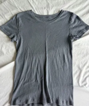 dark grey brandy melville short sleeve thumbnail 1