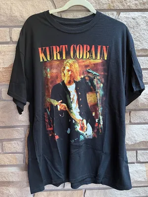 Kurt Cobain Nirvana MTV Unplugged Graphic Tshirt Black 1x thumbnail 5