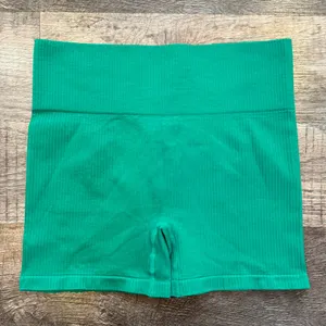 NWOT Zyia Active Hustle Seamless Shorts Activewear Large Running Workout Biker thumbnail 1