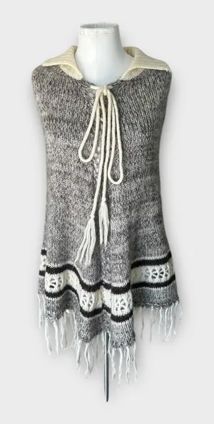 Vintage 70s Knitted Poncho MKM Designs Tie & Collar Medium Retro Boho Hippie thumbnail 1