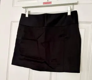 Black Skirt thumbnail 2