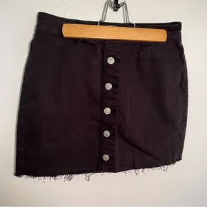 Pacsun Womens Size 26 Button Front Denim Mini Skirt Black Cut Off Stretch Cotton thumbnail 2