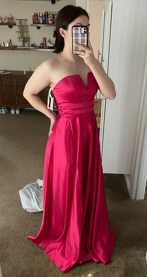 Hot Pink David’s Bridal Prom Dress thumbnail 3