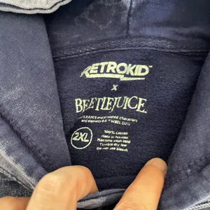 Source Unknown RetroKid X Beetlejuice Lydia Purple Graphic Womans Hoodie 2XL thumbnail 5