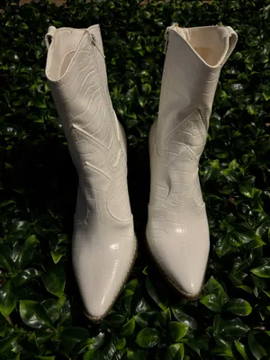 COCONUTS BY MATISSE | WOMENS Bambi Snake Pointed Toe Zippered Cowboy Booties Size 9 thumbnail 4